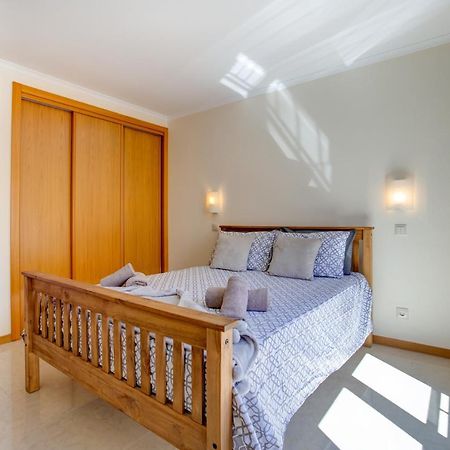 Two Bedroom Apartment With Rooftop Pool In 알보르 외부 사진