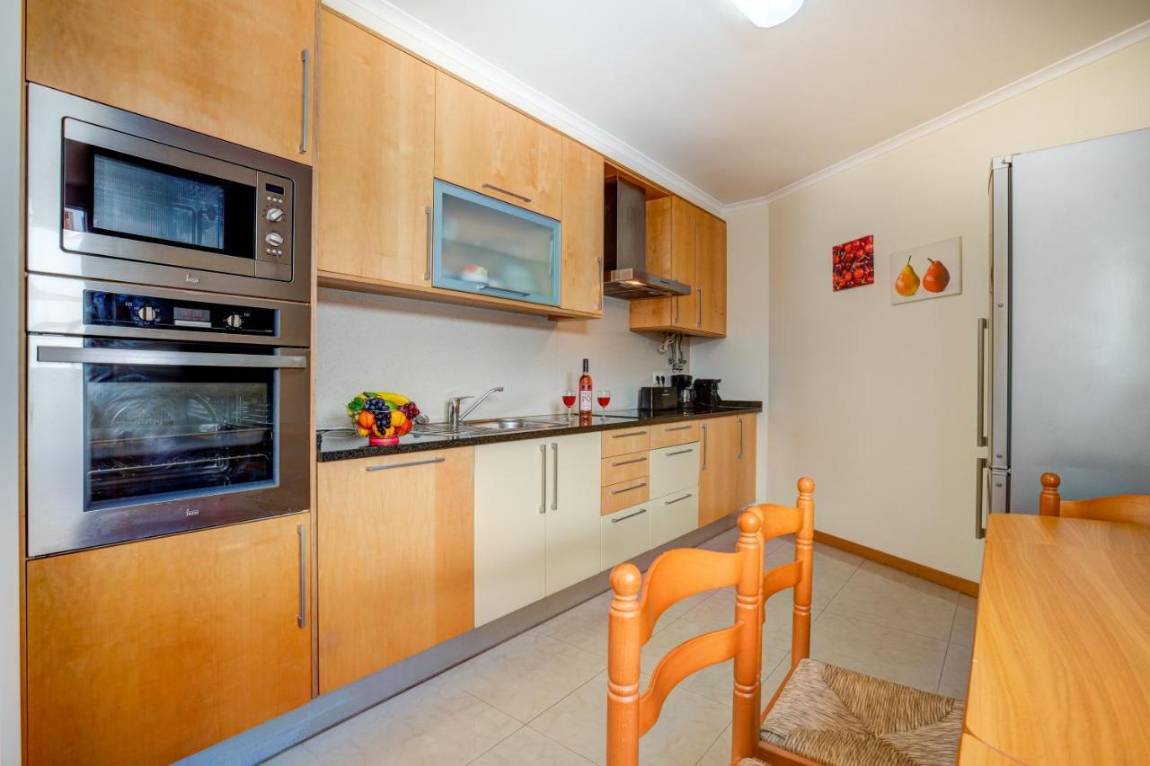 Two Bedroom Apartment With Rooftop Pool In 알보르 외부 사진