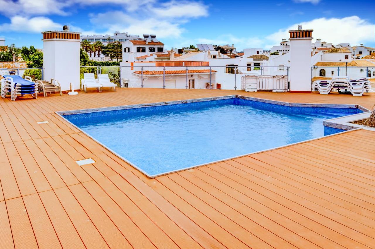 Two Bedroom Apartment With Rooftop Pool In 알보르 외부 사진